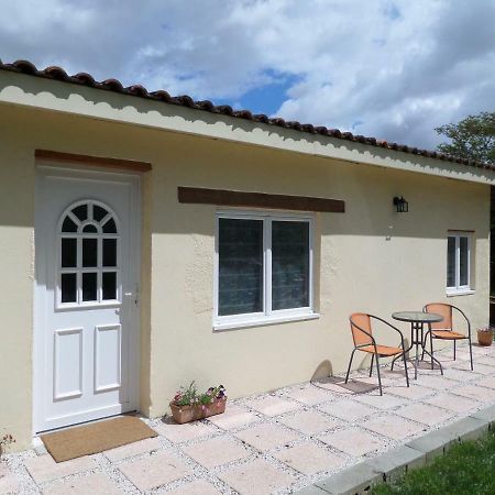 Gite De Cerisier Saint-Nicolas-de-la-Grave ภายนอก รูปภาพ