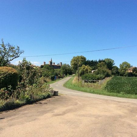 Gite De Cerisier Saint-Nicolas-de-la-Grave ภายนอก รูปภาพ